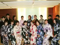 社内イベント『浴衣デー』でのひとコマ。浴衣でお仕事をしていると、なんだかウキウキしてきます♪