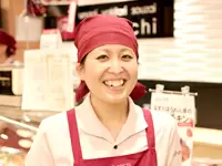 「笑顔」が採用のポイントです！肩の力を抜き、リラックスして面接にお越し下さいね！