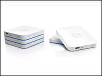 世界初の積み重ね可能なモバイル充電器。メディアにも多く取り上げられました！