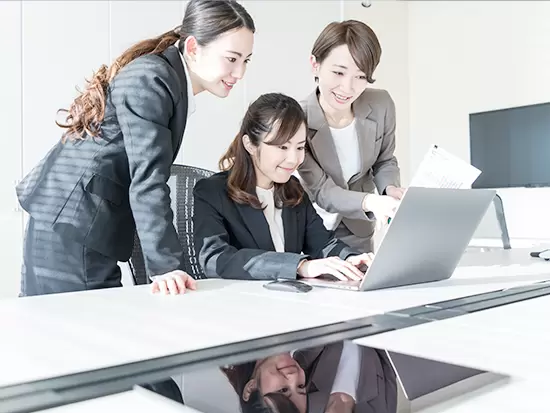 未経験スタートのメンバーが多数！研修で基礎から丁寧にお教えします★