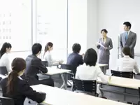 講習やセミナー開催に必要な資格もしっかり取得できます。