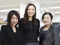 笑顔が私たちの原動力。スタッフが安心して働ける環境があってこそお客様にも心からの笑顔を届けられます。