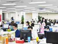 広くて明るいオフィス。未経験の方もブランクがある方も活躍中！あなたも私達の仲間になりませんか。