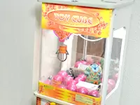 オフィスにはなぜかUFOキャッチャーが・・。遊びゴコロも大切にしています