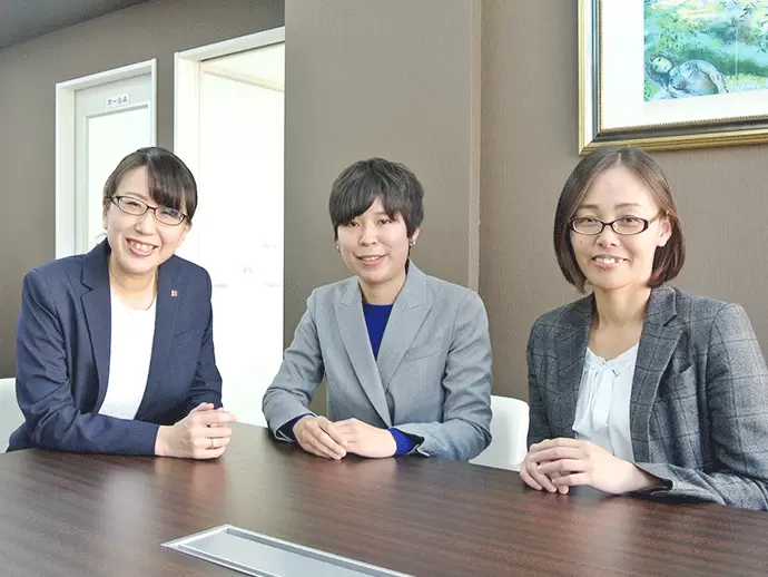働くママも多数活躍！女性がしっかりキャリアを築ける職場です。