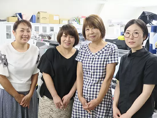 男女を問わず、腰を据えて働ける環境をご用意しています。