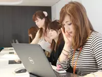 物件の情報を仕入れたり資料の作成も行います。
