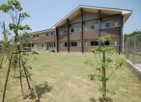 「施設イメージ＝ブランド」を追求し設計された当社企画の施設です。