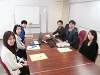 部署ごとの垣根が少ないフラットな会社です。　　　　　一緒に成長していきましょう！