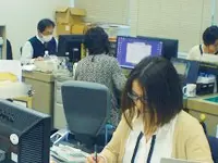 平均年齢約35歳。社内は和気あいあいとした雰囲気です。