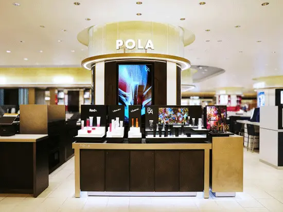 幅広い世代のお客様から長年愛されてきたPOLA。全国91の百貨店でコーナーを持ち、高い支持を得ています。