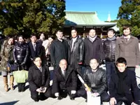 2013年初詣。みんなで商売繁盛を祈願しました！