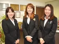 何かわからないことがれば周囲にいる先輩社員が丁寧にお教えします。