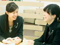 20代スタッフ中心。笑顔が絶えない明るい職場
