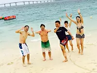 【宮古島での旅行写真】社員旅行は年に2回！メンバーみんな楽しんでいます