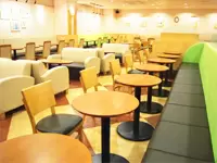 お客様がくつろげるお店を作り上げるのがあなたの仕事。