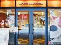 オシャレな外観と内装は、お客様にも評判です♪    （▲多摩南大沢店）　