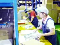 ～包装シーン～幅広い業界の流通事業をサポートする当社は、お客様との信頼関係を大切にしています。