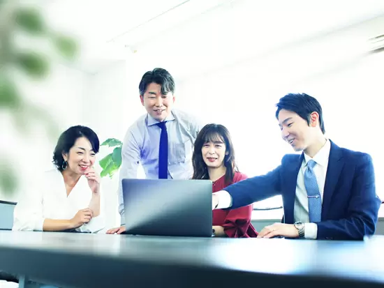 未経験からスタートした社員も、当社の研修を通じて資格や知識を身に付けています。
