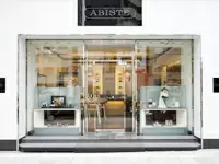 ◆◇店舗数・扱う商材の増加により、更なる顧客満足を提供します。◆◇