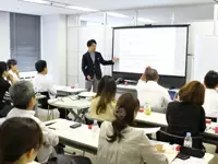 通販サイトを運営するお客様の悩みや課題を解決するためのセミナーを行っております。