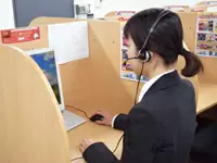 アポイント獲得後は、査定員へ。お客様との日時設定はコールセンターで担当します。
