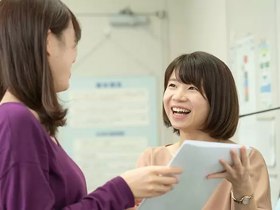 様々なポジションを経験しながら多彩なキャリアを描ける総合職募集です