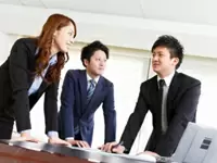 意見交換も盛ん！年次や性別を問わずアイデアを出し合います