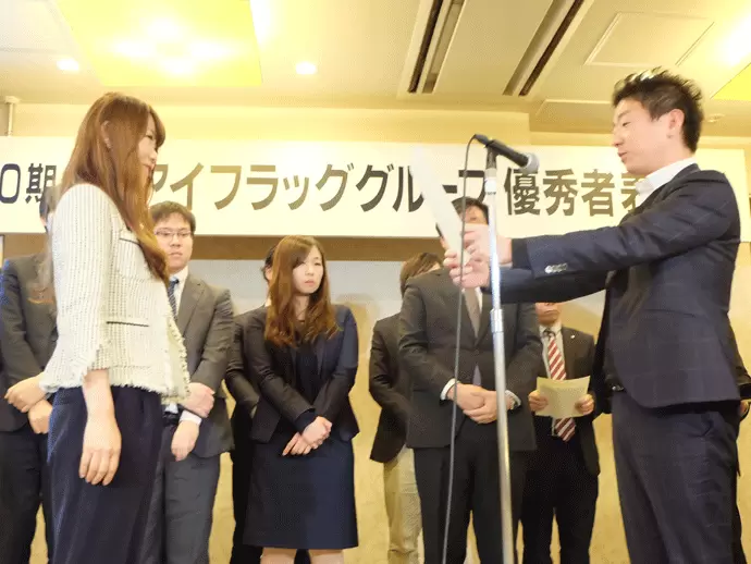 社歴や経験年数関係なく、実績をしっかり評価する当社。ここ数年は女性スタッフも多数表彰されました。