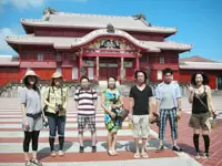 昨年行った「沖縄☆社員旅行」の様子です!南の島でのんびり癒されてきました!!