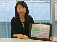 1人に1台タブレット型のモバイルパソコン「DLPad」をご用意。操作も簡単です！
