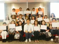 【コントリビュータ表彰式】社員投票で表彰を行っています。