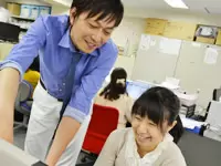明るく活気のある社内。コミュニケーションも活発です