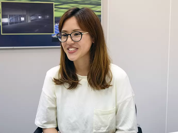 当社の女性スタッフです！早く同僚がほし～と言っています！