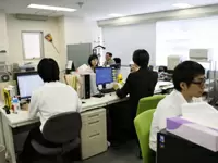 ここが、あなたをお迎えするオフィス。社員同士の距離が近く、馴染みやすい環境！