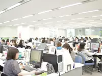 若手が多く活躍中。活気のあるオフィスです。