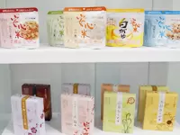 おいしいお米を加工することで、手軽に食べられるアルファ化米となります。