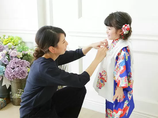 カメラの技術もヘアメイクの知識も、未経験からしっかり身に付きます。スキルアップしたい方は歓迎します！