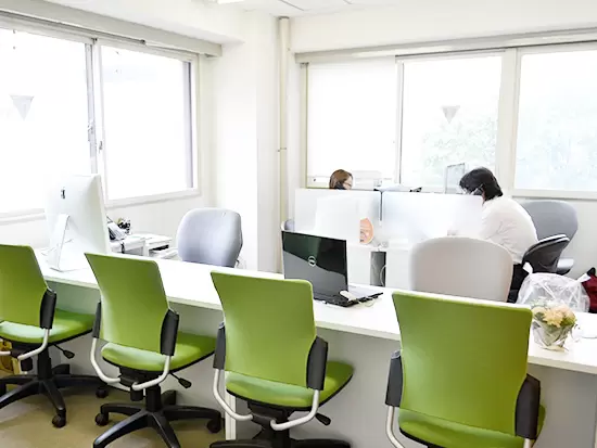 ワーキングママ歓迎！ライフワークバランスも充実させながら働くことができます。