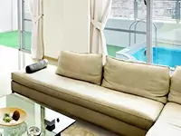 社員同士の距離の近さも自慢の一つ。オーナー様のご満足のために、一丸となって取り組みます。