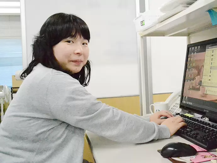 パソコンの使い方が分からない方にも、先輩がイチから丁寧に教えます！