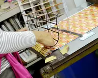 マグネットは自社内で製造しています！あなたの意見もお聞かせくださいね！