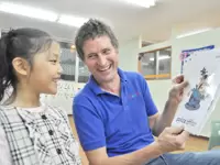 スタッフはネイティブスタッフおよび日本人バイリンガル。オールイングリッシュの環境で過ごします。