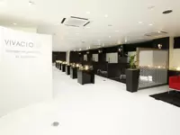 店内は清潔感の溢れる落ち着いた空間です。