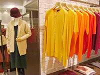 上質でハイクラスなニットは当店でも自慢の商品。ぜひ１度目で、肌で感じて確かめてください！