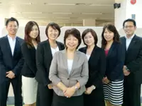 仕事だけではなく、人生経験も豊富な先輩たちが揃ってますから、安心して頼ってください♪