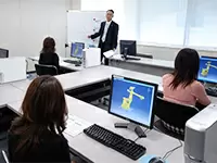 しっかりとした研修を行いますので、ブランクのある方も安心です。