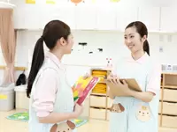 スタッフ同士助け合い、切磋琢磨しながら頑張っています！新しく仲間となる方もあたたかくお迎えましす！