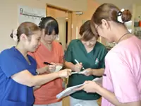 みんなで協力しながら仕事を進めています！人間関係も良好です☆
