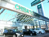 ショールームはスタッフの職場であるとともに、お客様と接するための大切な空間です。